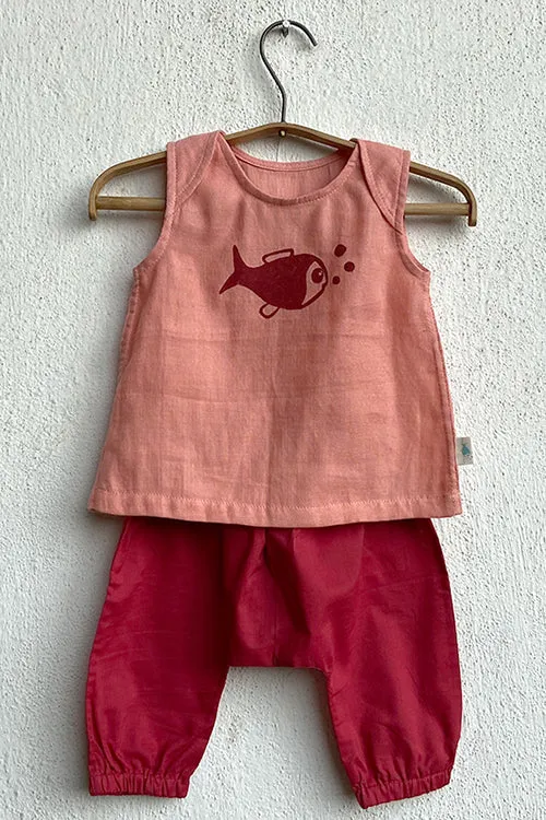 Whitewater Kids Unisex Organic Koi Peach Jhabla With Red Pants